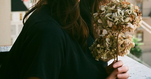 [Lirik Terjemahan] Yuuri - Dry Flower (Bunga Kering)