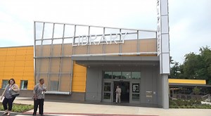 Melrose Branch library opens today in Roanoke