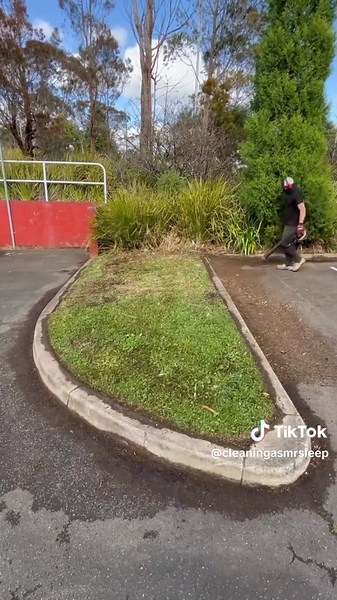 #cleaningasmr #uncloggingdrains #cuttinggrass #cleaninghouse #satisfying #asmrsleep #asmrsleeprelax #cleaninggarden #camping #tips #cleaningsatisfying #homecleaning #housecleaning #satisfyinghomecleaning