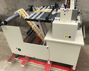 [Hot Item] Automatic High Precision Roll to Sheet Cutting Machine