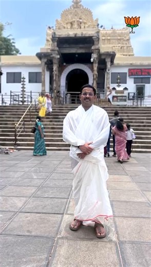 केरळच्या तिरुअनंतपुरम येथील प्रसिद्ध श्री पद्मनाभस्वामी मंदिरास भेट!#DrParinayFuke