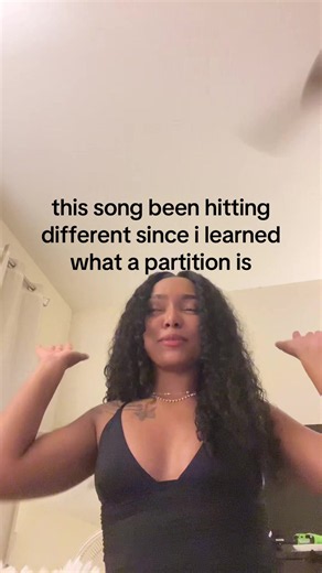 Partition — short clip reacting to song lyric