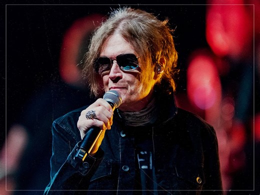 Glenn Hughes names the guitarists better than Ritchie Blackmore