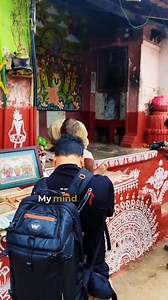 Do you know about Raghurajpur, a heritage crafts village of Odisha? Crafts Village' and UNESCO- recognized site, is celebrated for its rich artistic traditions. This vibrant hub, like an open-air crafts museum, showcases exquisite Patachitra art, Papier-Mâché toys, and wooden carvings. #IndianArtDiaries #MagicOfMuseums #CultureUnitesAll VC: sankalpj3na (Instagram) PMO India Press Information Bureau - PIB, Government of India Gajendra Singh Shekhawat Rao Inderjit Singh MyGovIndia Amrit Mahotsav M