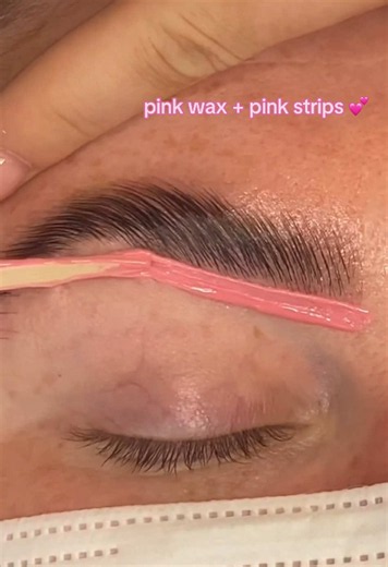 Pink Wax Brow Tutorial: How to Brow Wax with Pink Wax & Strips