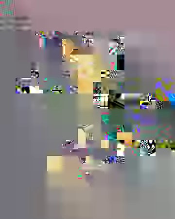 WEEKEND WATCH: The Girl with the Dragon Tattoo (original version) A journalist is aided by a young female hacker in his search for the killer of a woman who has been dead for forty years. Watch free on Crackle and see why this original version earned rave reviews and spawned remakes. | Crackle