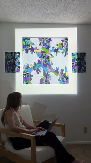 Studio projection mapping artworks: MOMF and Snowflake❄️ #immersiveenvironment #digitalart #projectionmapping #creativeprocess #visualart #animation #motiongraphics