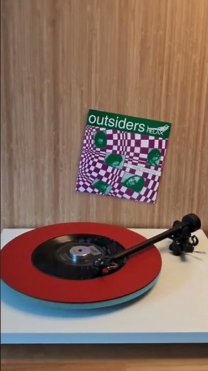 The Outsiders - Keep On Trying (1966)