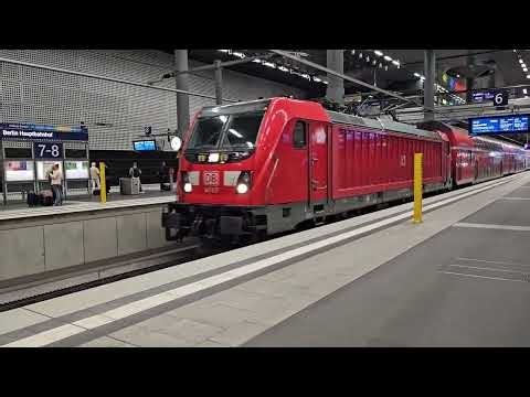 DB Class 147 - 147017 departing Berlin Hauptbahnhof Station on 11/09/25