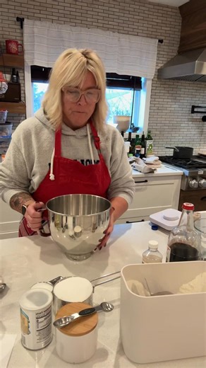 Poppyseed Bread with Orange glaze icing - yum!! #Christmasbaking #easyrecipe #Christmas | Cook With Becca - Come Sit, I'm Cooking
