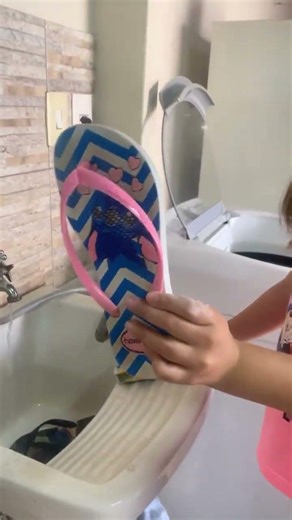 novinhas dançando funk de shortinho curto 2026