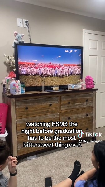 High School Musical 3: Pre-Graduation Nostalgia