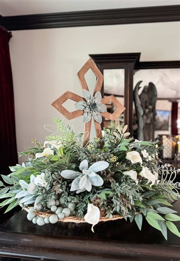 Easter Centerpiece DIY #easter #flowers #diy