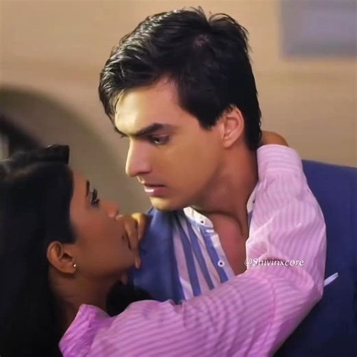 Reach Kho gye 📉🤌🏻🫠🥀 #shivangijoshi #naira #kaira #kartik #explore #explorepage