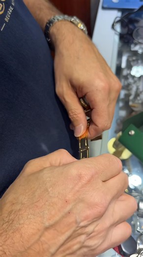 30K views · 129 reactions | Final Part - John breaks down a president Rolex bracelet that was issued in South America #rolex #watches #business #entrepreneur #foryou #dial #vookum #tuscany #tuscanyrose #47thstreet #diamonddistrict #jeweller #jewelery #Mosesthejeweler #nyc #nj #vookumverified #rolex #watches #watch #breitling #omega | TuscanyRose Jewelry | Facebook