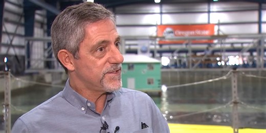 Researchers test house designs against coastal storms, tsunamis in OSU wave lab