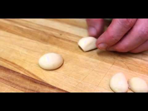 Cut Garlic Cloves with Chef Eric Crowley, Chef Eric's Culinary Classroom, Los Angeles, CA
