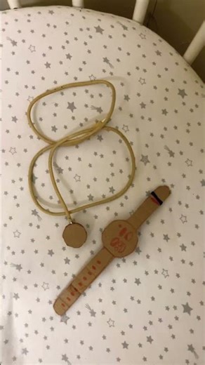 Apple Watch Series 4 and fake Apple Watch Series 4- Apple Watch MagSafe fake-tutorial coming soon!!!