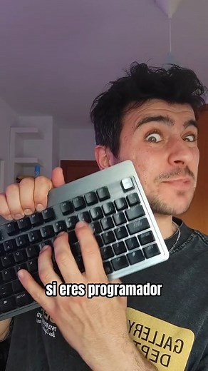 ⚡Comenta “info” para enviarte los trucos de programación que te harán ahorrar tiempo y esfuerzo 💡 domina código como un profesional 👇 💡@trucos.programación #programacionfacil #codigosecreto #desarrolloweb #trucosdev #aprendeprogramacion #programadores #tecnologia | Trucos Programación