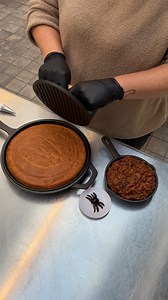 Halloween Cornbread Spiderweb! When comfort food meets Halloween magic 🕸️🌽 | Chefclub Network