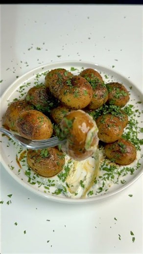 Crispy Roasted Baby Potatoes #shorts