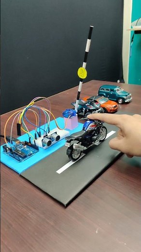 Automatic Toll Gate Use Arduino Uno #arduinouno #arduino #tollgate #eazytronic