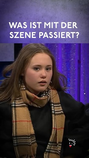 Schloss Einstein on Instagram: "Es gibt immer wieder Szenen, die es nicht in die finalen Folgen schaffen. Aber wir wollen euch diese natürlich nicht vorenthalten. Alle Deleted Scenes der Staffel 28 findet ihr auf KiKA.de und in der ARD Mediathek! 🤝 #schlosseinstein #allefüreinstein #neuefolgen #staffel28"