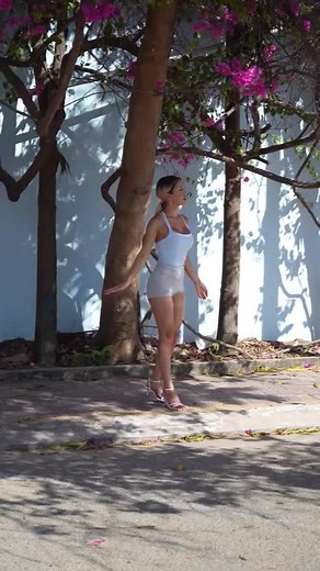 Selina Amy (@selinamywalks)’s videos with original sound - Selina Amy