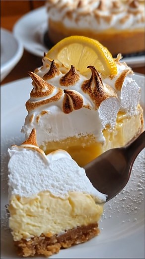 1.1K views | Lemon Meringue Cheesecake Ingredients 1 1/2 cups graham cracker crumbs 1/4 cup granulated sugar (for crust) 1/3 cup unsalted butter, melted 24 oz (3 packages) cream cheese, softened Recipe in First Coʍmеոτ  Enjoy ❤️ | Tasty Recipes | Facebook