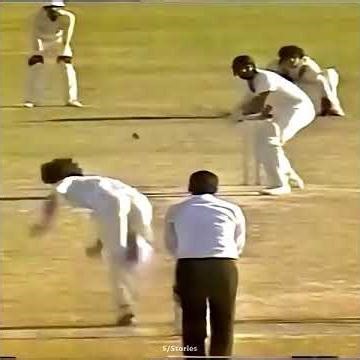 Imran Khan Vs India in Karachi, 1982 83