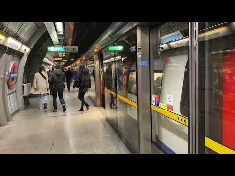 Trains at Westminster Station (Jubilee Line)