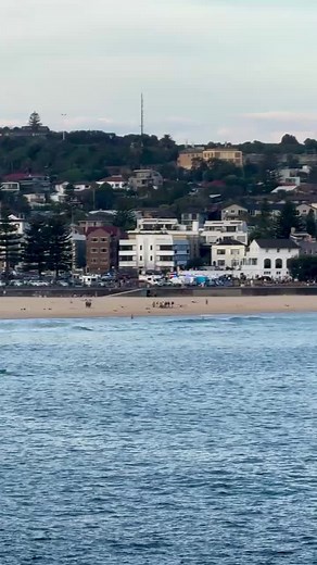 BREAKING NEWS: Shooting at Bondi Beach, Australia #BREAKINGNEWS: Shooting at Bondi Beach