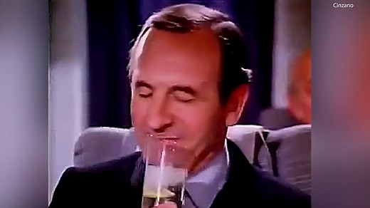 Joan Collins and Leonard Rossiter star in this Cinzano advert