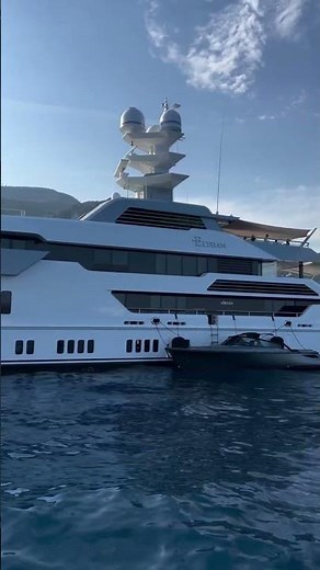 The award winning 66m 216’6 motor yacht ‘Elysian’ was built by Lurssen in Germany