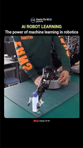 This Robot Learns Objects by Itself