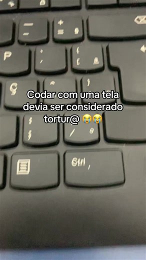 Duas telas ou nada 👎 #fyp #viralvideo #programming #TI
