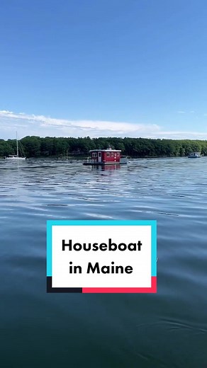 Anyone else just realize a houseboat is basically a private island? (🎥: mainelybeerandfood) #Vrbo #VacationRentals #Maine #HouseBoat #TikTokTravel #ShowerThoughts