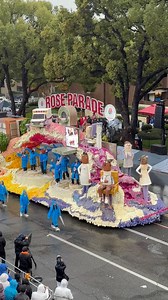 Rolling down Colorado Boulevard with “A better idea for health care” @Kaiser Permanente brings its vision of integrated, team-based care to life in the 137th Rose Parade, celebrating how doctors, nurses, technology and innovation work together to support healthier communities. With vibrant color and uplifting energy, this float is a powerful reminder that when care is connected, everyone benefits — today and every day. #RoseParade #KaiserPermanente #ABetterIdeaForHealthCare @kaiserpermanente @ph
