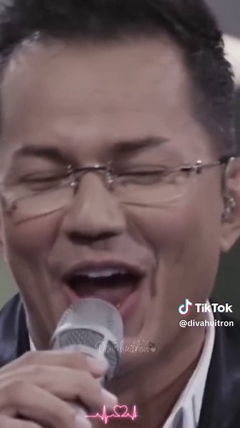 La Pollera Colorà - Yuri & Charlie Zaa | Cumbia Original