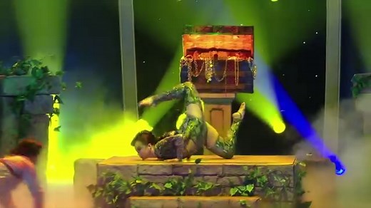 Alexis and Keaton started the season as partners so to see them on stage together for one final performance has us feeling extremely mushy. 🥹 #SYTYCD Choreography by: Brian Friedman Tune in now on FOX. | So You Think You Can Dance