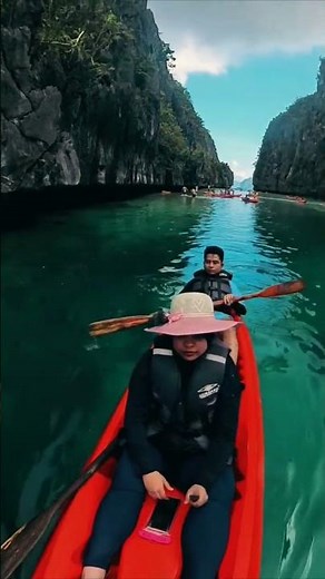 Kayaking in Crystal Clear Water 🇵🇭