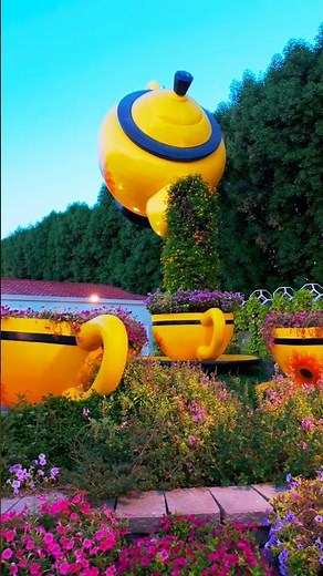 👑✨ Dubai's Royal Garden Wonder | Dubai Miracle Garden 4K Walk #dubai #miraclegarden #dxb #wow #UAE