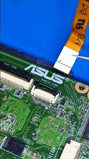 Flex Cable with a ZIF Flip Lock Connector #ZIFConnector #Flexcable #Electronics #Beginners