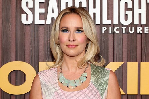 Anna Camp recalls awkward audience comment during 'Equus' nude scene with Daniel Radcliffe