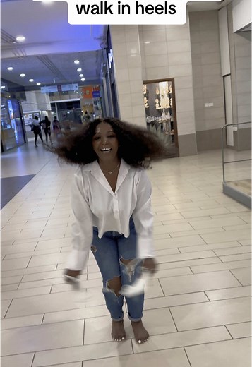 Heels Challenge: Learning to Walk in High Heels