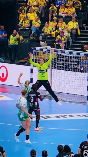 Each angle gets better 😮‍💨 #handball #håndbold #ehfcl #clw #ehffinal4