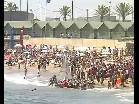 Paterem el Forum (2004). Protesta contra el Fórum de les Cultures, Barcelona, 2004.