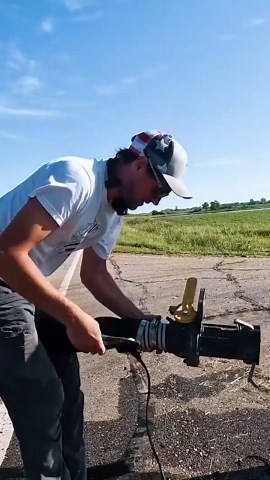 Bring The Quad Track!! 2 Stucks In One Field!