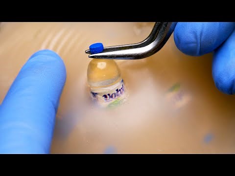 [ASMR] Remove the bottles buried in the skin. (Acne treatment / Black heads)