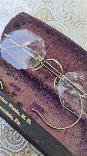Antique Octagon Rimless Glasses 12KT G.F. in Original Case With Velvet Lining - Antique Glasses - Vintage Glasses - Early 1900s Eyeglasses - Etsy